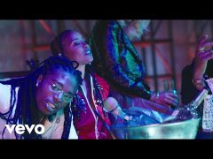 Jacquees - At The Club (feat. Dej Loaf)